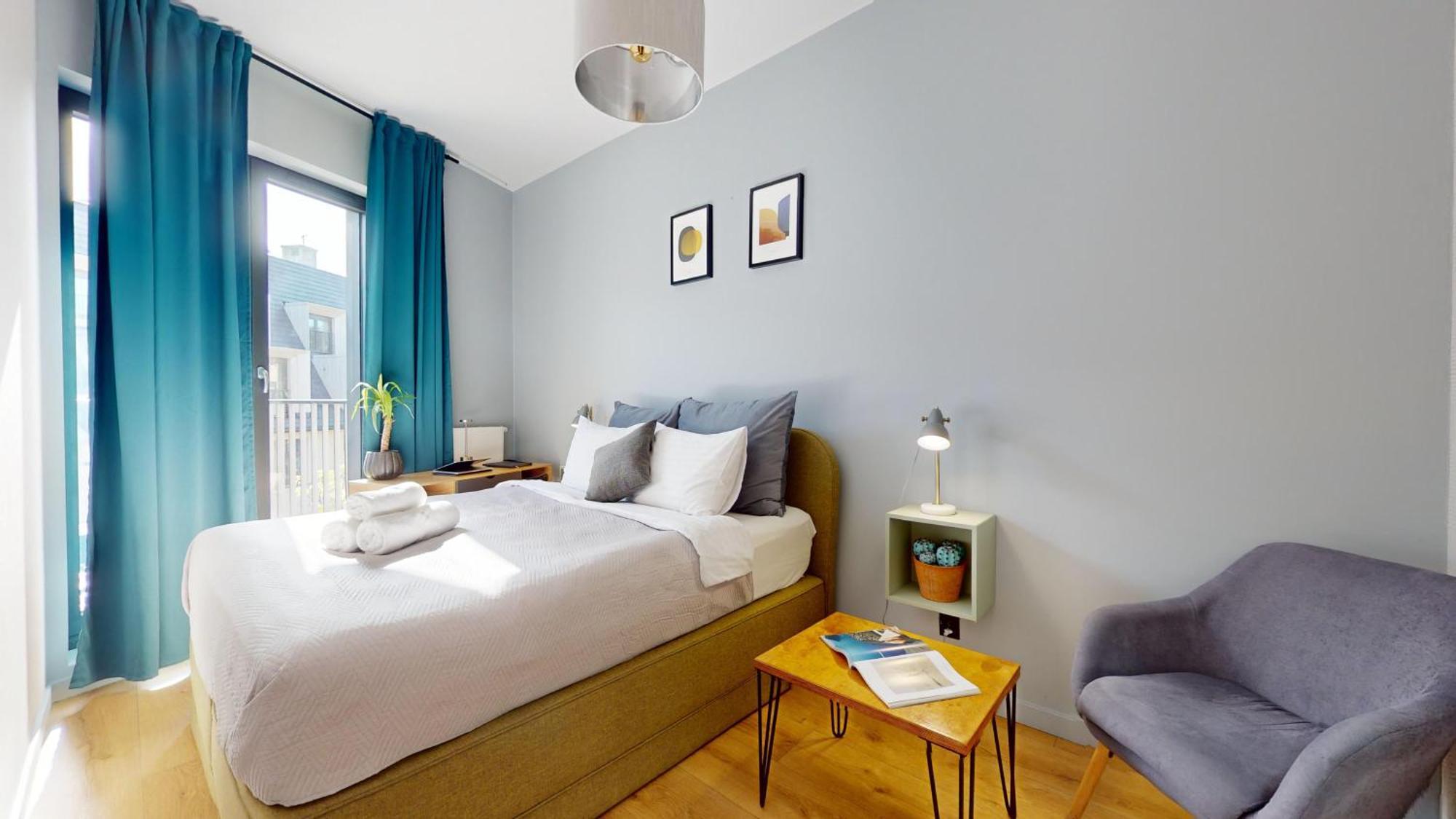 Family House Near The Market Square -Perfect For Family & Business Stays - Ksiecia Witolda Street 500 Steps To Market Square - 2 Bedrooms,2 Parking Places Wroclaw Bagian luar foto